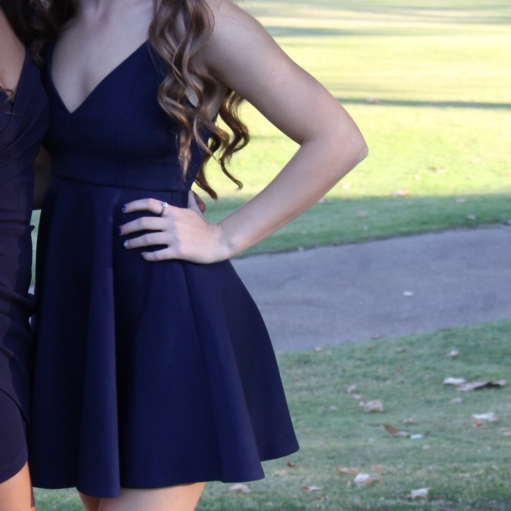 Blue Windsor homecoming dress